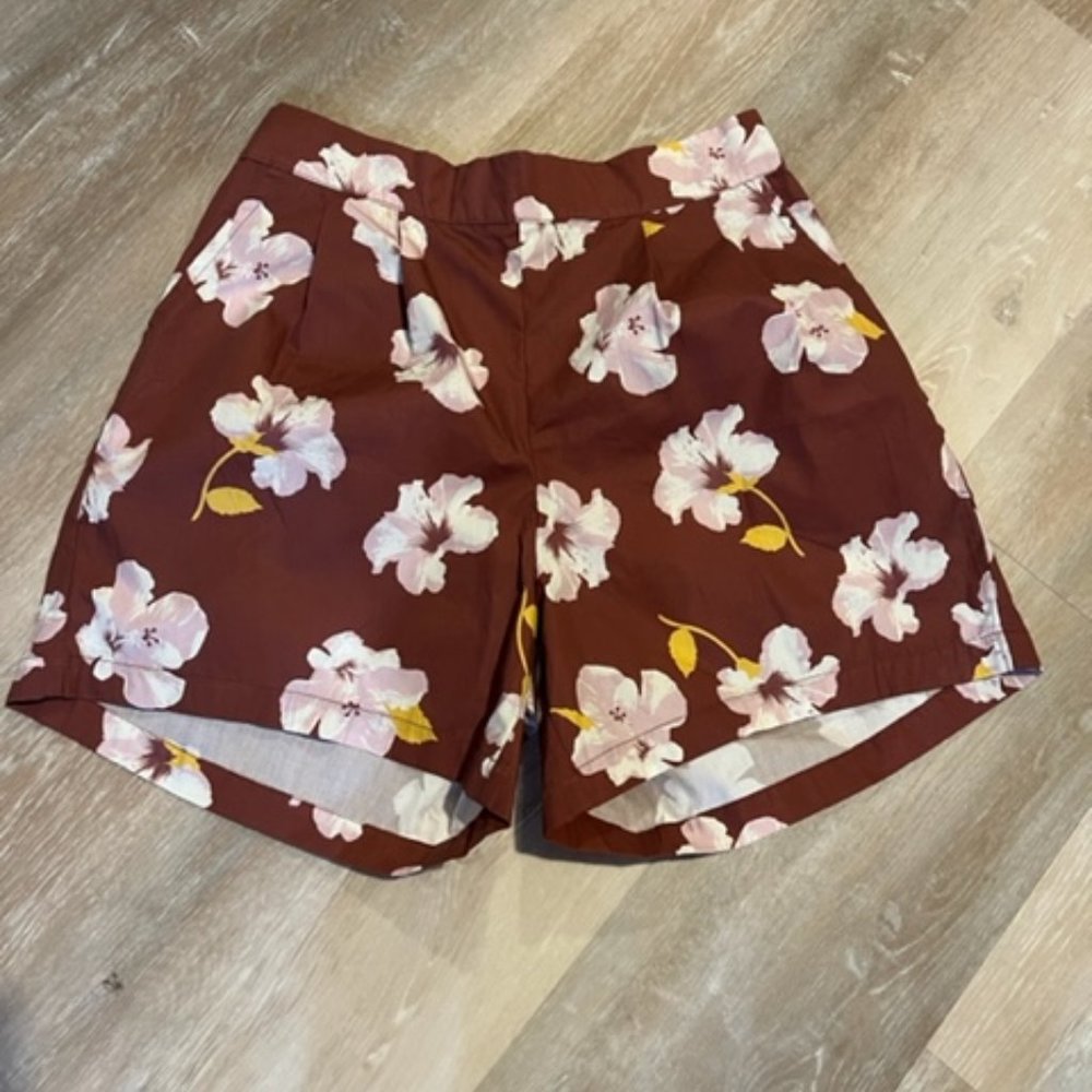 Ava Sky shorts- mauve hibiscus